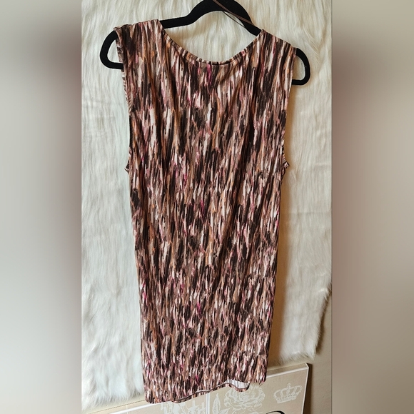 Dana Buchman Ruched Drape Abstract Midi Dress - Picture 4 of 7